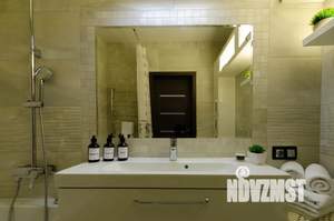 1-к квартира, посуточно, 42м2, 12/16 этаж