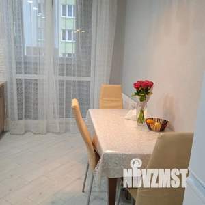 1-к квартира, посуточно, 39м2, 2/8 этаж