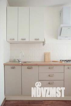 1-к квартира, посуточно, 37м2, 1/1 этаж