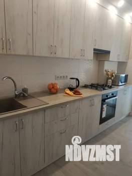 1-к квартира, посуточно, 32м2, 6/10 этаж