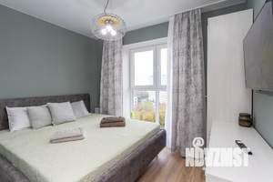 1-к квартира, посуточно, 40м2, 8/10 этаж