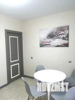 1-к квартира, посуточно, 37м2, 7/9 этаж