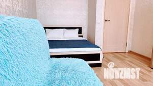 1-к квартира, посуточно, 42м2, 6/9 этаж