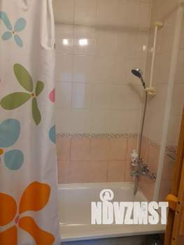 1-к квартира, посуточно, 32м2, 1/3 этаж