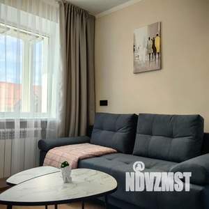 1-к квартира, посуточно, 32м2, 3/5 этаж