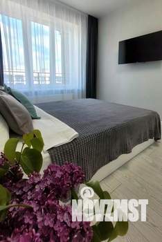 1-к квартира, посуточно, 42м2, 1/1 этаж