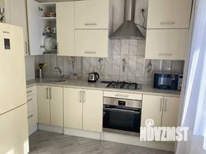 1-к квартира, посуточно, 40м2, 9/9 этаж