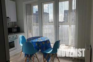 1-к квартира, посуточно, 44м2, 7/10 этаж