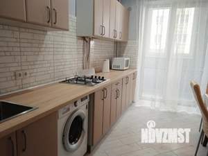1-к квартира, посуточно, 39м2, 2/8 этаж