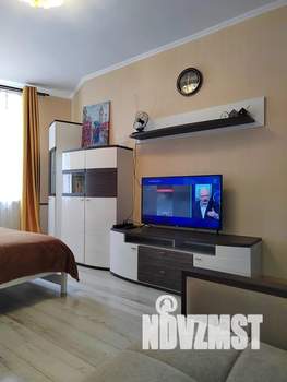 1-к квартира, посуточно, 38м2, 4/8 этаж