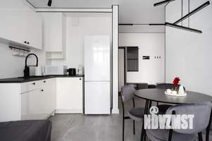 1-к квартира, посуточно, 39м2, 3/8 этаж