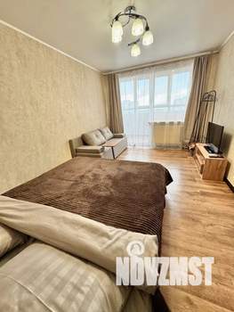 1-к квартира, посуточно, 35м2, 7/10 этаж