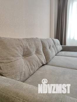 1-к квартира, посуточно, 42м2, 7/9 этаж