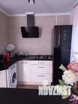 1-к квартира, посуточно, 32м2, 1/1 этаж