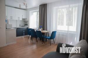 2-к квартира, посуточно, 42м2, 2/4 этаж