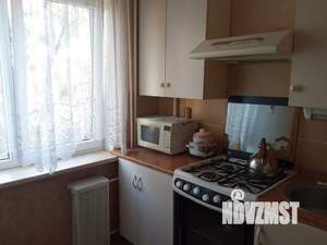 1-к квартира, посуточно, 36м2, 4/5 этаж