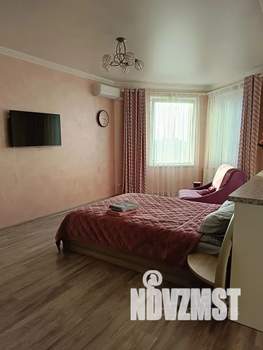 Студия квартира, посуточно, 37м2, 10/12 этаж