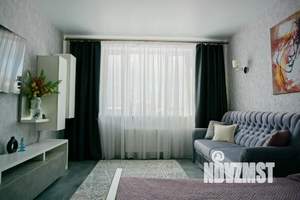 1-к квартира, посуточно, 43м2, 1/1 этаж