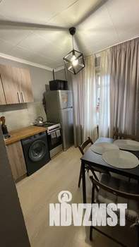 1-к квартира, посуточно, 34м2, 2/5 этаж