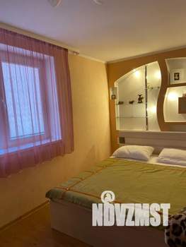 2-к квартира, посуточно, 45м2, 3/3 этаж