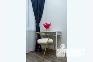 1-к квартира, посуточно, 39м2, 1/18 этаж