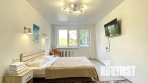 1-к квартира, посуточно, 61м2, 1/1 этаж