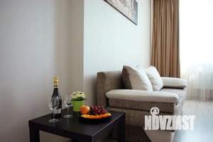 1-к квартира, посуточно, 60м2, 1/1 этаж