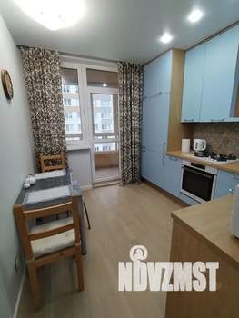 1-к квартира, посуточно, 38м2, 6/10 этаж