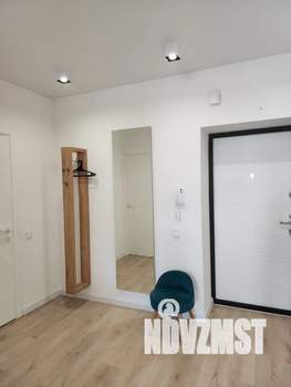 2-к квартира, посуточно, 38м2, 1/8 этаж