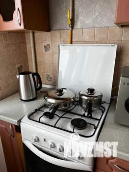 1-к квартира, посуточно, 35м2, 8/10 этаж