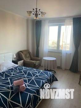 1-к квартира, посуточно, 37м2, 1/1 этаж