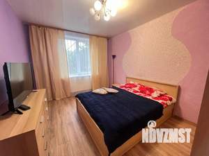 2-к квартира, посуточно, 55м2, 1/5 этаж