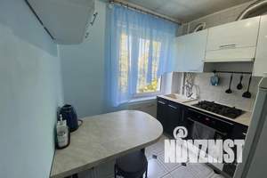 2-к квартира, посуточно, 42м2, 4/5 этаж