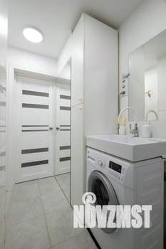 2-к квартира, посуточно, 40м2, 1/1 этаж