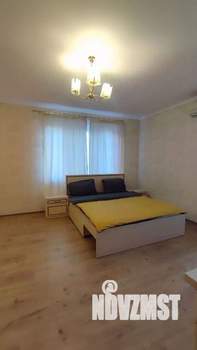 3-к квартира, на длительный срок, 104м2, 5/5 этаж