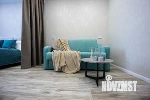 1-к квартира, посуточно, 42м2, 11/16 этаж