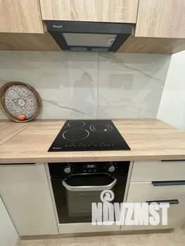 1-к квартира, посуточно, 33м2, 2/9 этаж