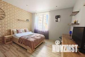 1-к квартира, посуточно, 35м2, 4/8 этаж