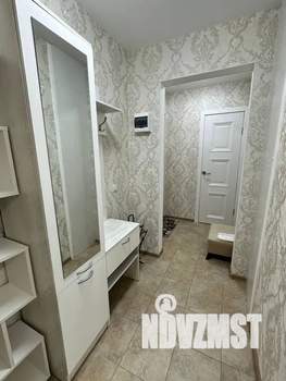 1-к квартира, посуточно, 40м2, 1/10 этаж