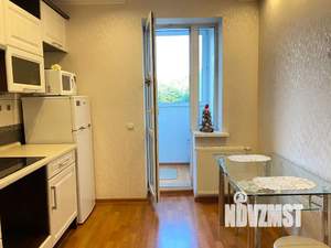 1-к квартира, посуточно, 40м2, 2/17 этаж