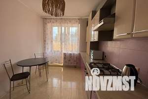 1-к квартира, посуточно, 40м2, 2/5 этаж