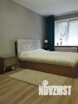 2-к квартира, посуточно, 45м2, 1/5 этаж