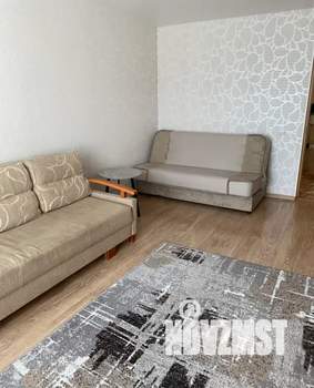 1-к квартира, посуточно, 40м2, 5/5 этаж