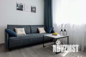 1-к квартира, посуточно, 49м2, 4/10 этаж