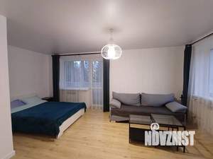 1-к квартира, посуточно, 38м2, 3/5 этаж