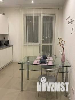 1-к квартира, посуточно, 50м2, 10/10 этаж