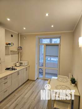 1-к квартира, посуточно, 37м2, 2/10 этаж