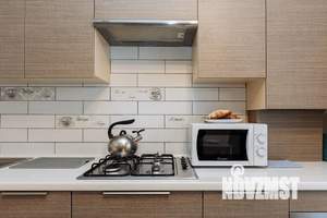 1-к квартира, посуточно, 41м2, 3/9 этаж