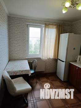 1-к квартира, посуточно, 40м2, 6/9 этаж