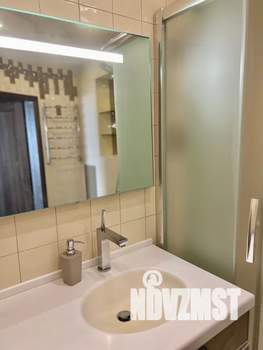 1-к квартира, посуточно, 54м2, 10/12 этаж